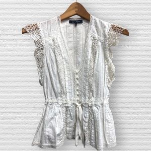 NANETTE LEPORE SIZE 6 WHITE BLOUSE